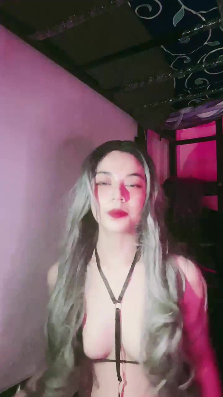 Party With Miss Olle Sange Baju Haram ID 32590422 Mango